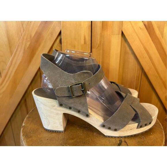 Loft Criss Cross Leather & Suede Clog Sandals Size 10M - Picture 1 of 8